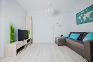 Апартаменты Holidays Home Apartamenty Chmielna Гданьск Апартаменты с террасой-3